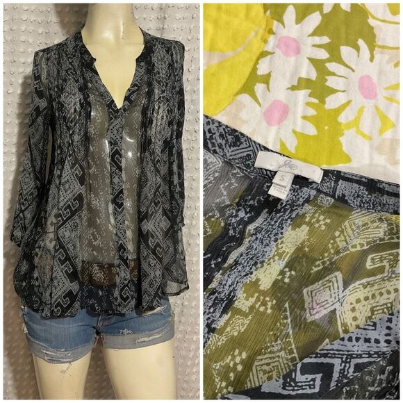 Joie 100% Silk Pleated Semi Sheer Peasant Button Down Blouse Top Size Small - Picture 1 of 9